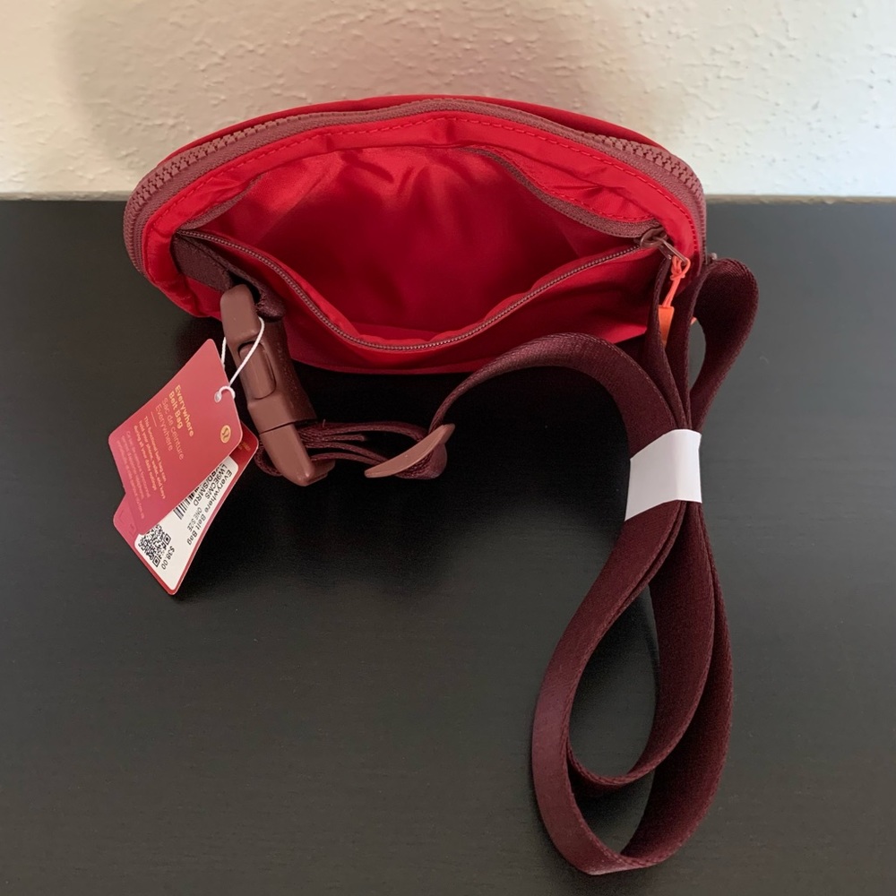 lululemon Lunar New Year Everywhere Belt Bag in Dark Red/Smoky Red Gold NWT New - Picture 12 of 16